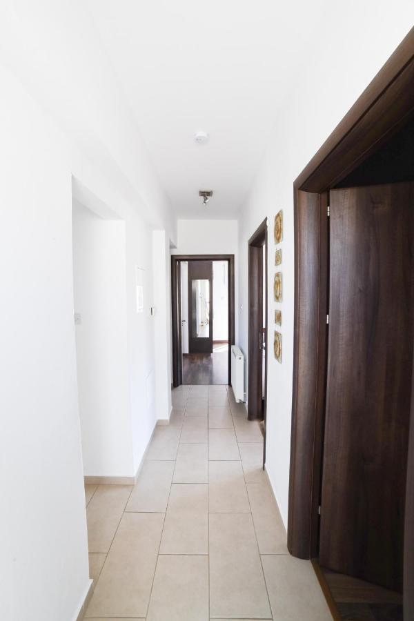 פרוטאראס Pedalion Villa מראה חיצוני תמונה